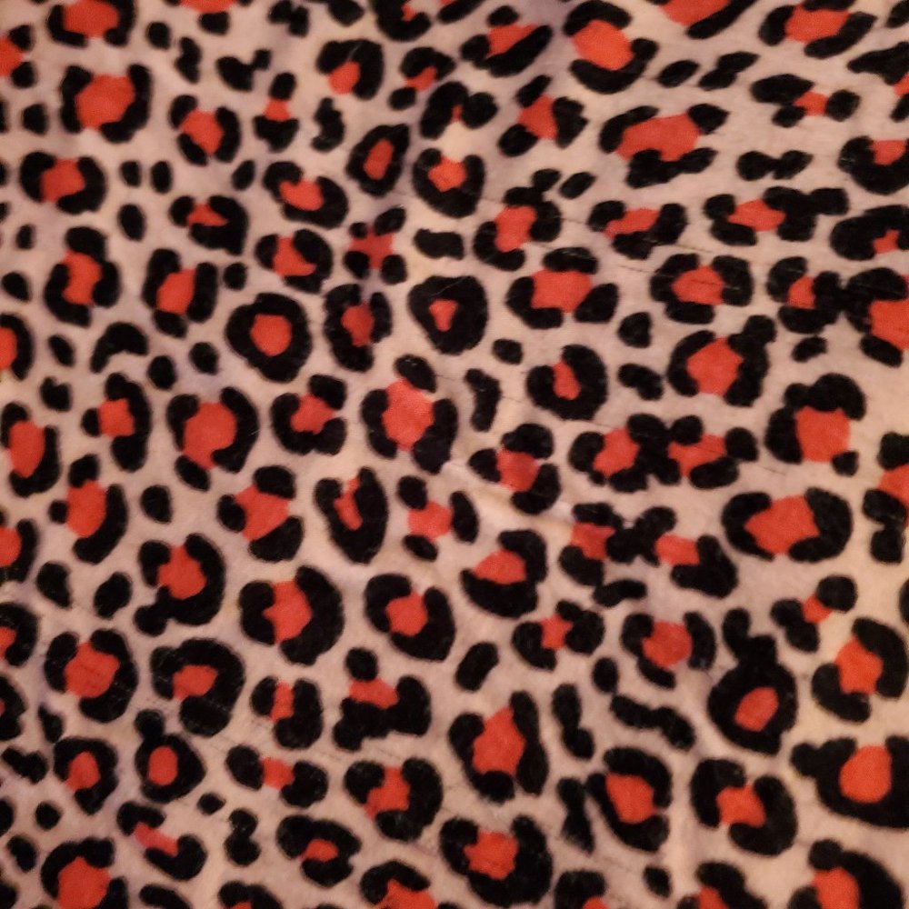 Torrid Pink Leopard Soft-Stretch Challis Tank, Size 3x Fair - Picture 8 of 8